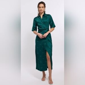 Sani Zoya mid length green wrap dress